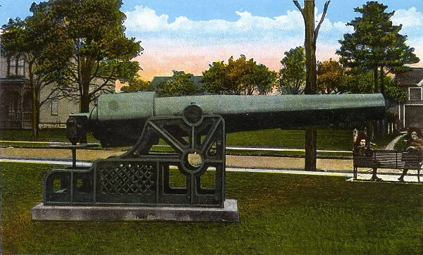 Ashtabula, Ohio, USA - Flatiron Park - Old Cannon
