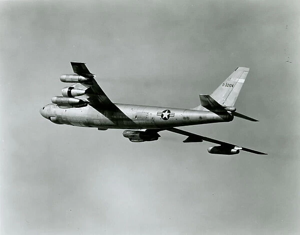 Boeing B-47E Stratojet, 53-2104, modified to test the Ge?