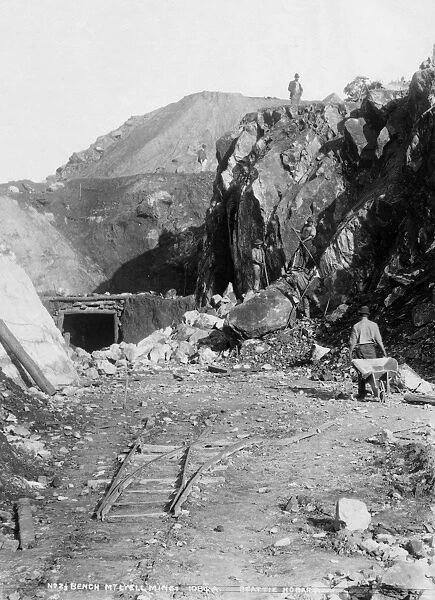 Mount Lyell Mine 1898