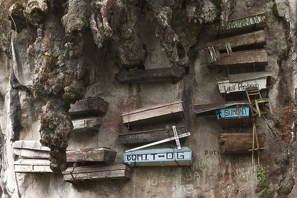 Asia, South East Asia, Philippines, Mountain Province, Sagada, a cliff face with hanging