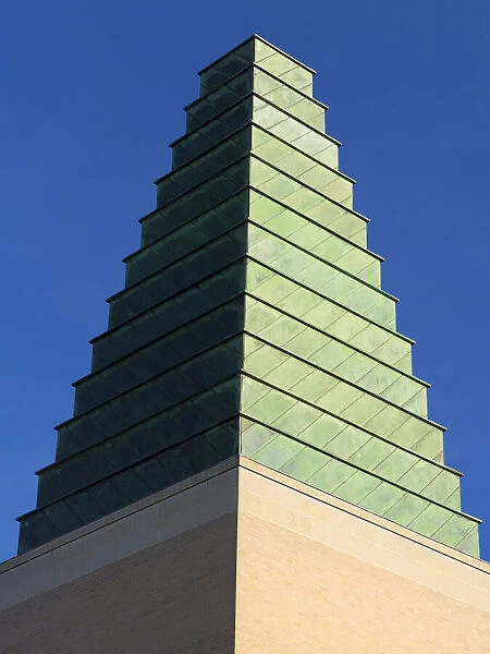 Ziggurat of the Said Business school in Oxford