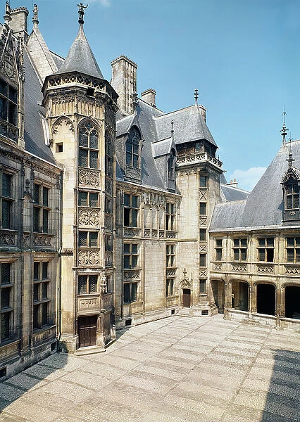 View of the interior courtyard, 1443-51 (photo)