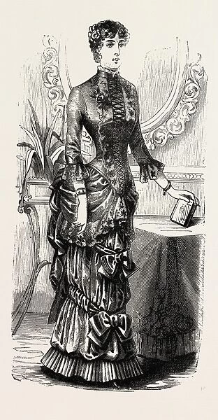 Home Dinner Toilette, Fashion, Engraving 1882