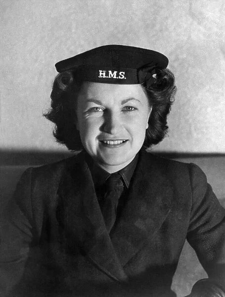 Portrait of a woman of the Navy, wearing a WRENs hat. October 1944 P010108
