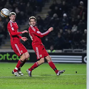 Moments Away: A Missed Connection - Stead and Pitman at the Brink of Glory with Rose's Cross (Bristol City vs. Hull City, Championship Football Match, 18/12/2010)