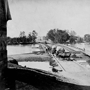 Pontoon bridges across James River at Richmond, Va. April, 1