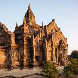 Deserted Temple at dusk, Bagan (Pagan), Mandalay Region, Myanmar (Burma), Asia
