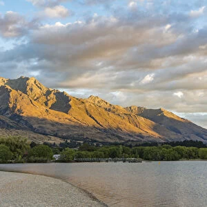 Mountains and Lake Wakatipu at sunset. Glenorchy, Queenstown Lake district, Otago region