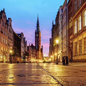 Poland, Pomeranian Voivodeship, Gdansk, Old Town, Twilight view of the Long Street