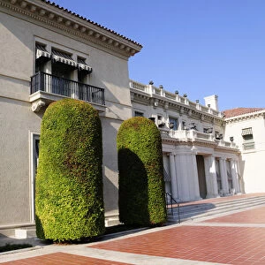The Huntington Gallery exterior Pasadena