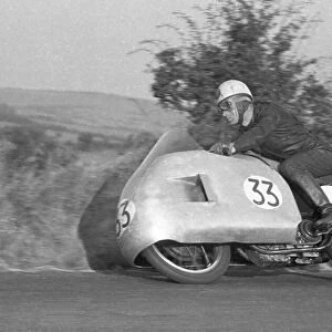 Bob McIntyre (Norton) 1955 Junior Ulster Grand Prix