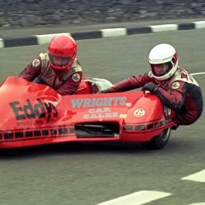 Eddy Wright and Bernie Wright (Yamaha) 1986 Sidecar TT