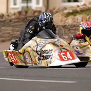 Errol Craven & Steve Knowles (Ireson Honda) 2004 Sidecar TT