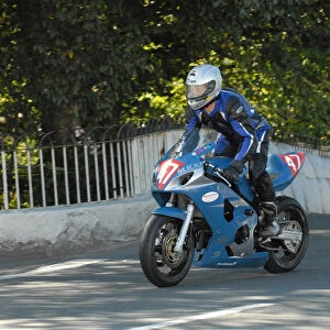Jono Yardley (Suzuki) 2010 Newcomers Manx Grand Prix