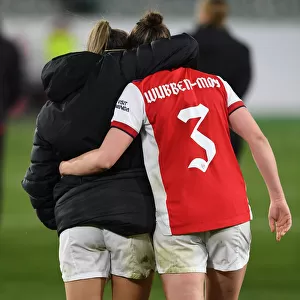 Arsenal Women Advance to Semis: Emotional Reunion of McCabe and Wubben-Moy after Quarterfinal Victory over VfL Wolfsburg