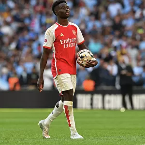 Arsenal's Bukayo Saka Steps Up in Penalty Shootout Against Manchester City - FA Community Shield 2023-24