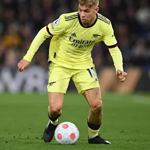 Emile Smith Rowe's Star Performance: Arsenal Triumphs Over Crystal Palace in Premier League 2021-22