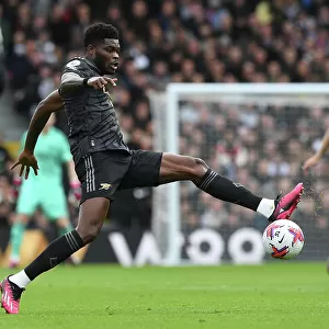Thomas Partey's Midfield Dominance: Arsenal's Triumph over Fulham in the 2022-23 Premier League