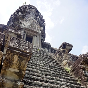 Steps up to the Bakan, Angkor Wat