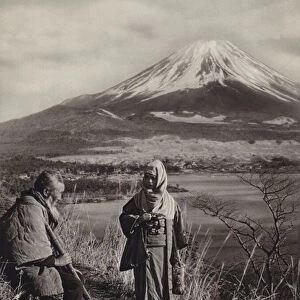 Japan in 1920s: Fuji, Japans most sacred mountain (b / w photo)