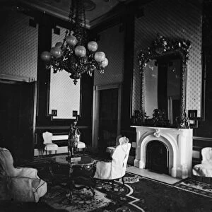 White House interior, Old Green Room, Presidents Study, 1860-80 (b / w photo)