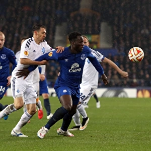 Lukaku vs. Danilo Silva: Everton vs. Dynamo Kiev Europa League Clash