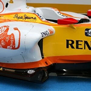 Formula One Testing: Renault R29 sidepod detail