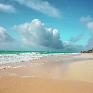 Bermuda, private beach with aquamarine water and pink sand at Rosewood Bermuda Hotel