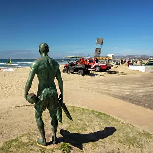 California, San Diego, Ocean Beach, Statue at Lifeguard Station